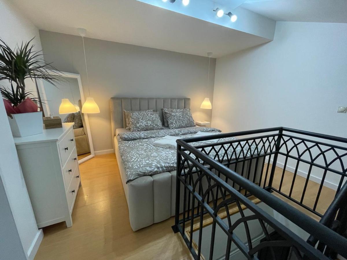 Apartman Element Kruševac Buitenkant foto