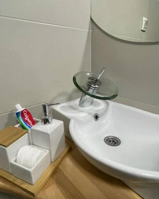 Apartman Element Kruševac Buitenkant foto