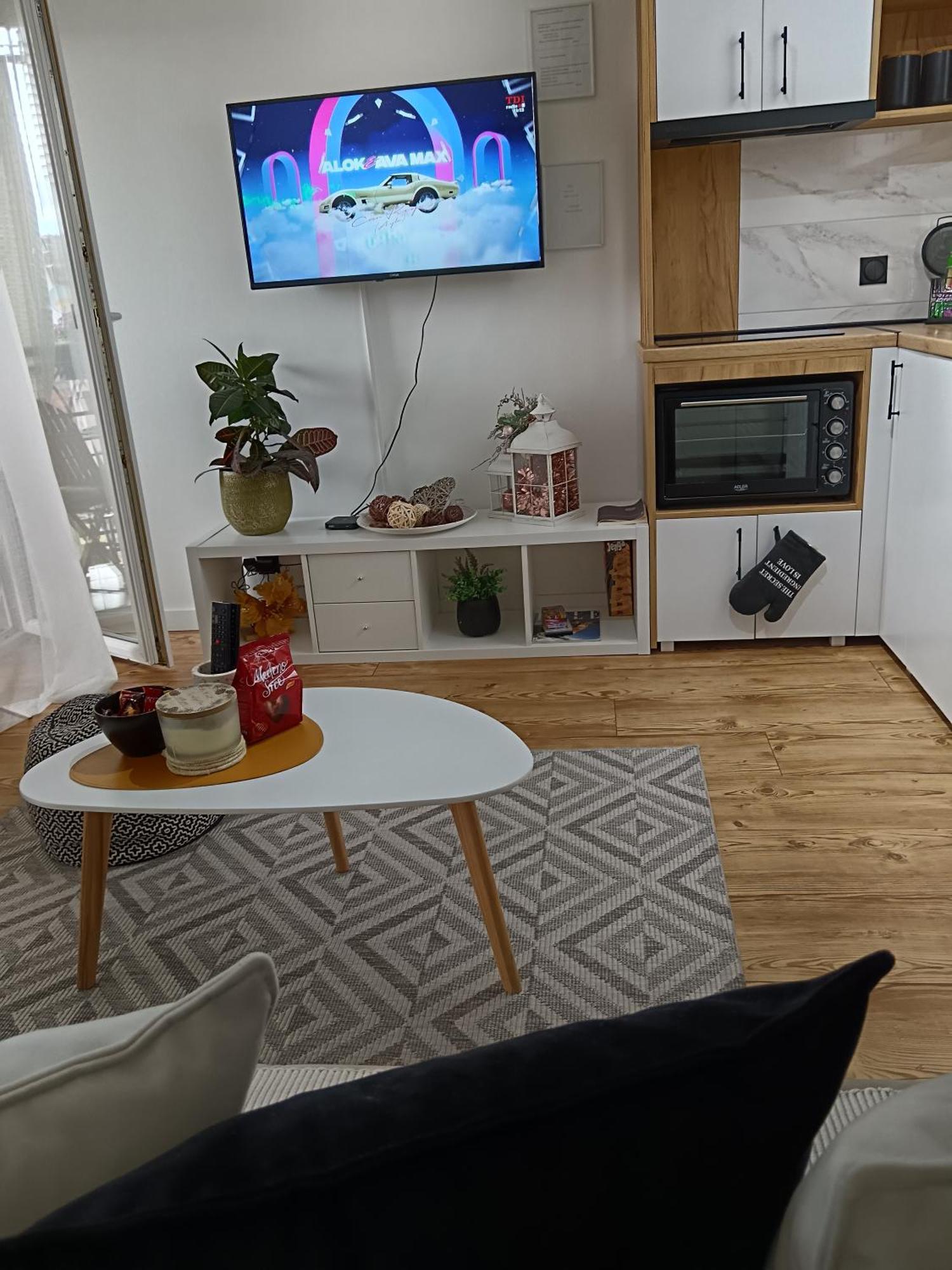 Apartman Element Kruševac Buitenkant foto