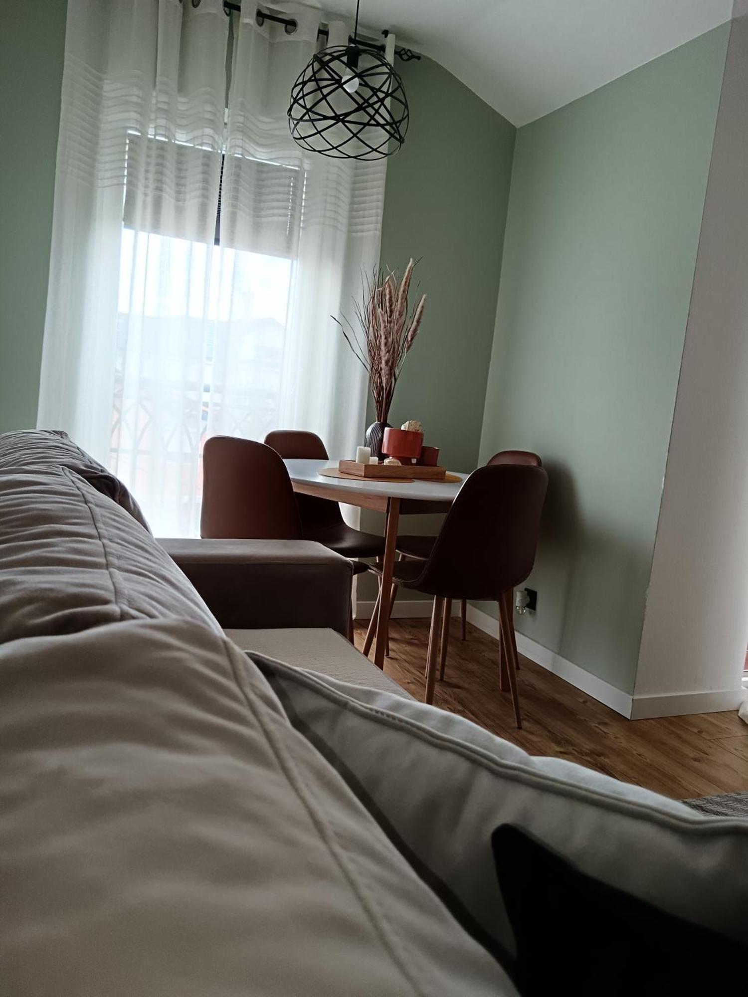 Apartman Element Kruševac Buitenkant foto