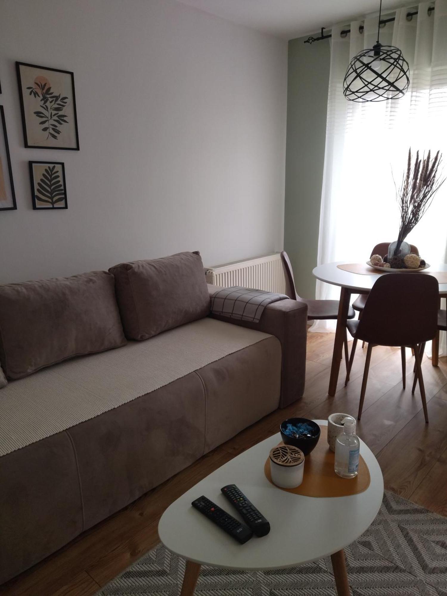 Apartman Element Kruševac Buitenkant foto
